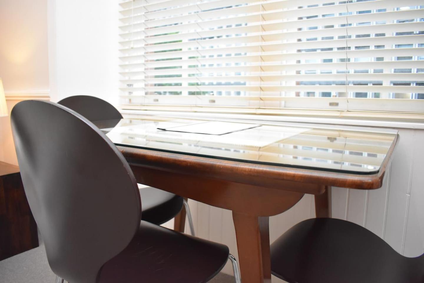 West Port - 2Br In The Heart Of The Old Town Just Off The Grassmarket Единбург Екстериор снимка