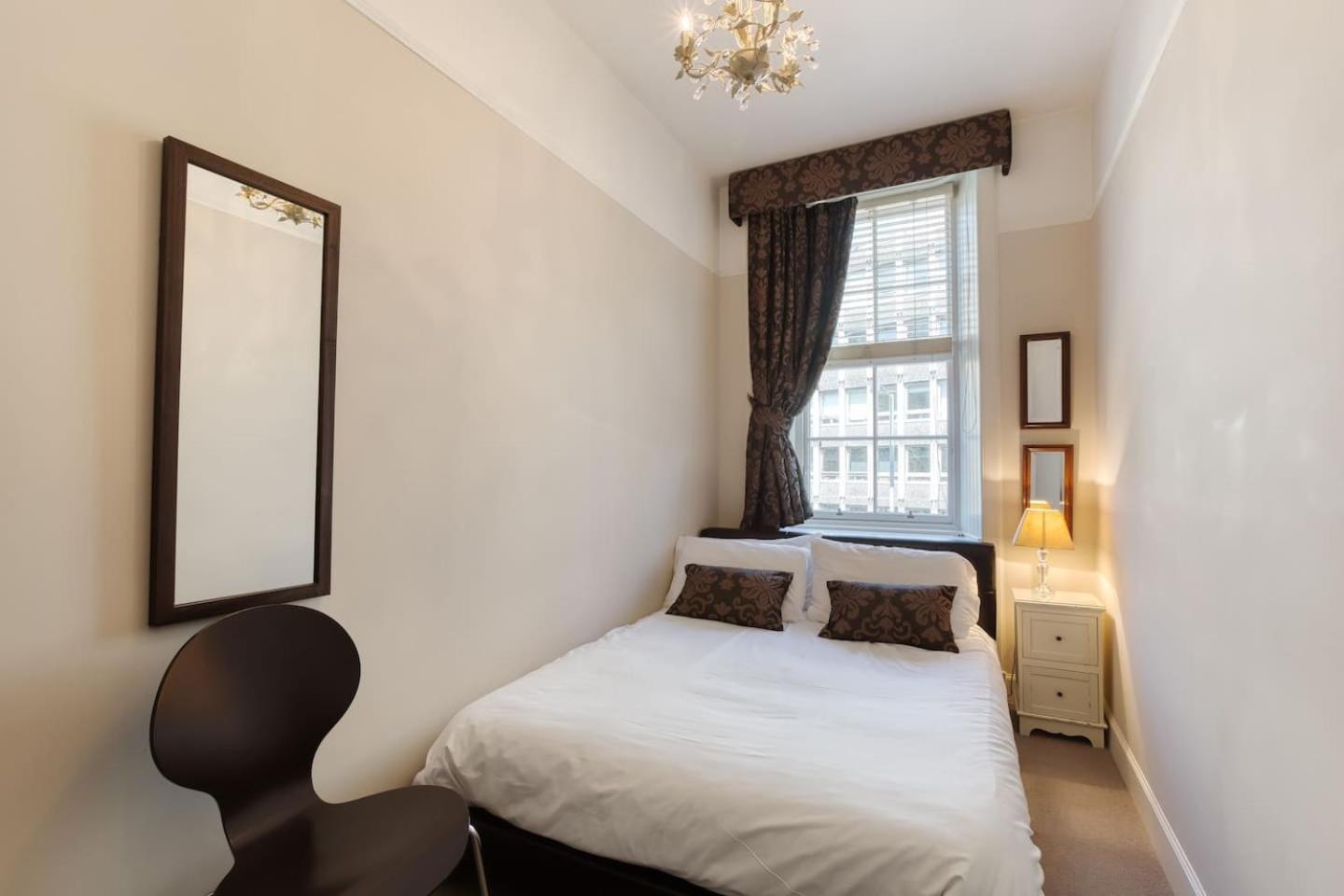 West Port - 2Br In The Heart Of The Old Town Just Off The Grassmarket Единбург Екстериор снимка